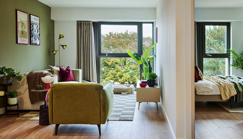 UNCLE_Acton_1.11.24_FINAL_V3_129